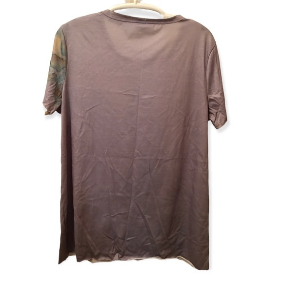 Women’s Top Size XL Short Sleeve Pull Over - Picture 2 of 6